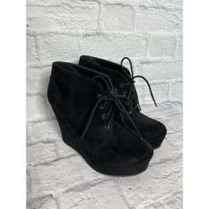 Soda Black Velvet Lace Up Wedge Shoes Size 8M
